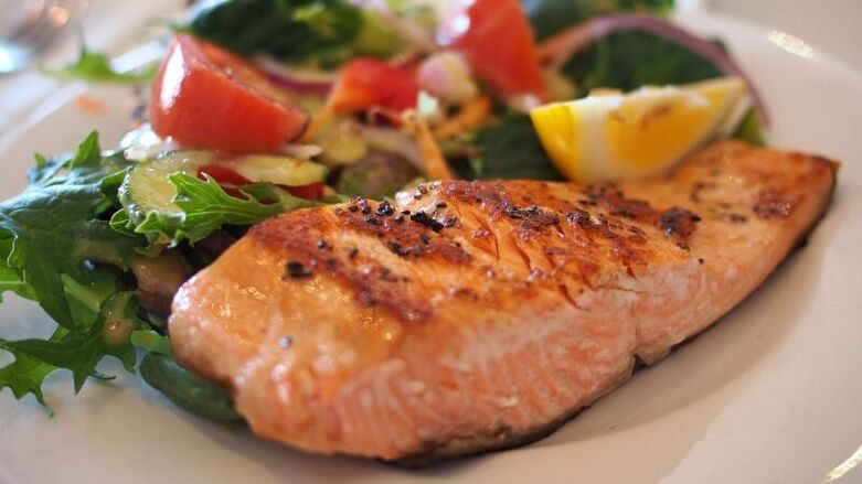 Peixe con verduras